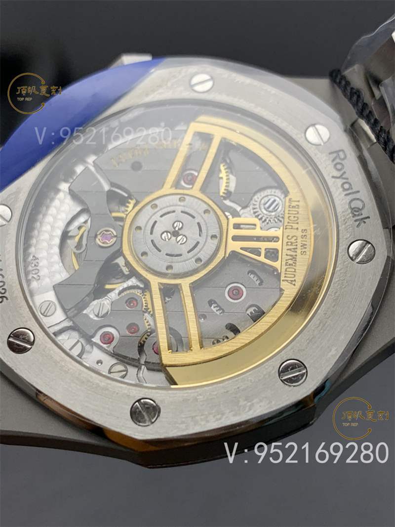 ZF廠愛(ài)彼15400和15500復(fù)刻表對(duì)比那個(gè)好-復(fù)刻表