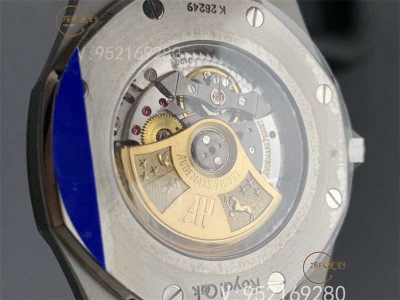 ZF廠愛(ài)彼15400和15500復(fù)刻表對(duì)比那個(gè)好-復(fù)刻表