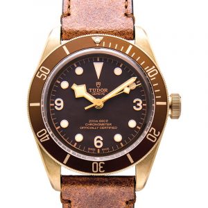 金屬控的最愛，看似低調(diào)卻又顯奢華的5款男裝手表-復(fù)刻表