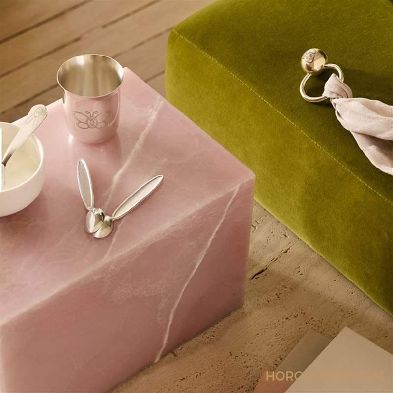 《周末亮點: 紅盒子的魔力》全臺首座「The Cartier Box」期間限定概念店開張-復(fù)刻表