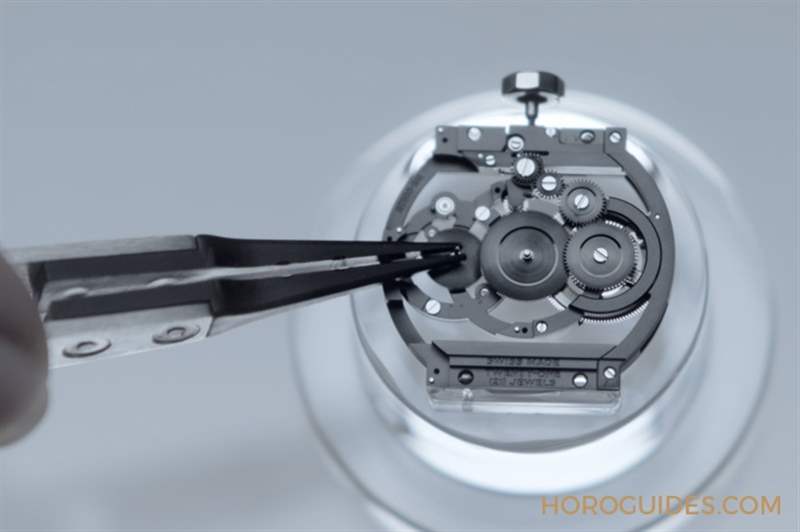 獅首章紋，實(shí)力的印記｜盤(pán)點(diǎn)CHANEL 2021新作與自制復(fù)雜機(jī)芯-復(fù)刻表