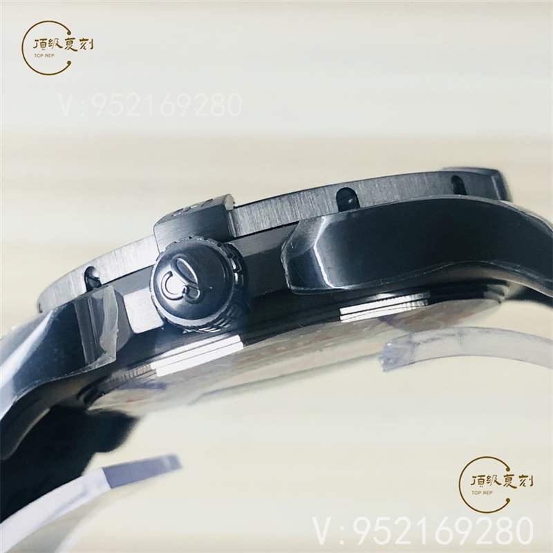 GF廠百年靈v4版黑鳥偵察機復刻表做工怎么樣,是最高版本嗎-復刻表