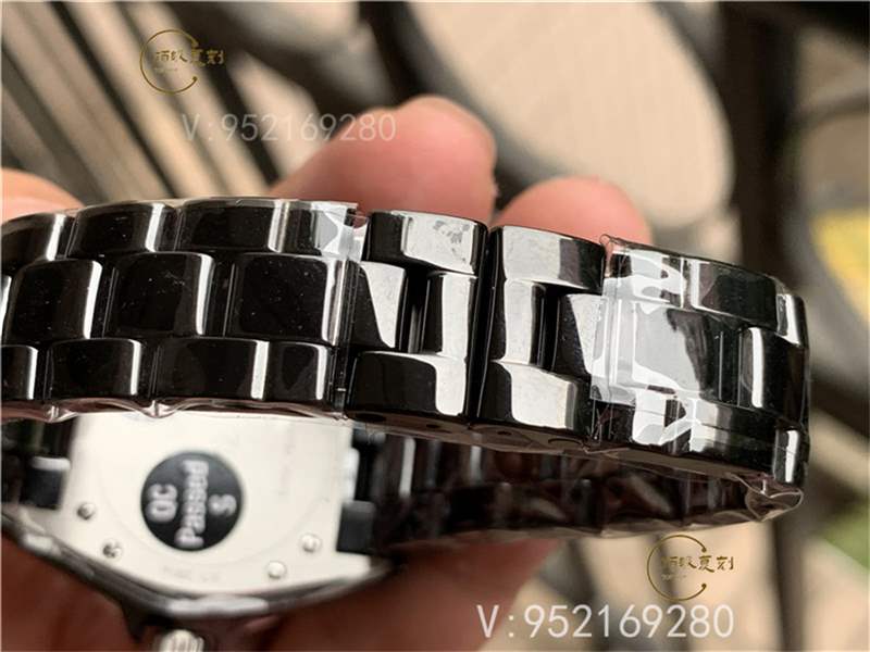 XF廠Chanel香奈兒J12黑白雙絕石英女表復(fù)刻做工怎么樣-復(fù)刻表