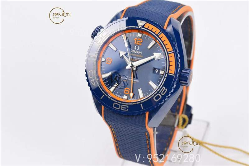 深海藍(lán)色陶瓷系列VS廠歐米茄海馬600碧海之藍(lán)復(fù)刻表對比正品怎么樣-復(fù)刻表