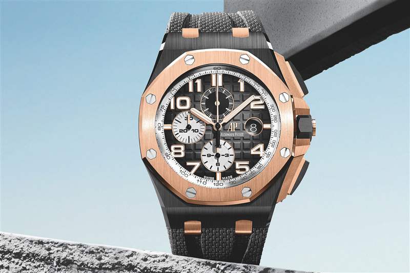 愛(ài)彼皇家橡樹(shù)離岸型26405NR自動(dòng)上鏈計(jì)時(shí)碼表黑色陶瓷-復(fù)刻表