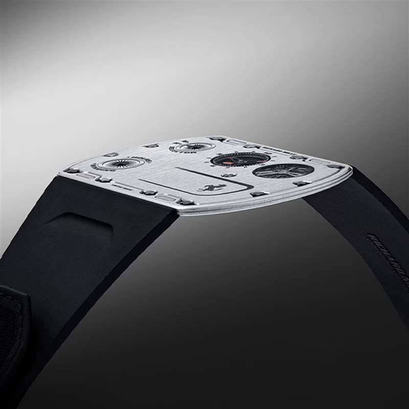 Richard Mille首度聯(lián)乘Ferrari 1.75mm成最薄表王輕盈卻耐撞-復(fù)刻表