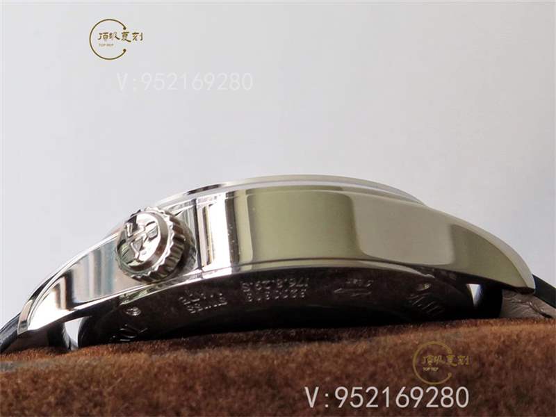 ZF廠復刻積家地理學家大師Q1428421對比正品怎么樣-復刻表