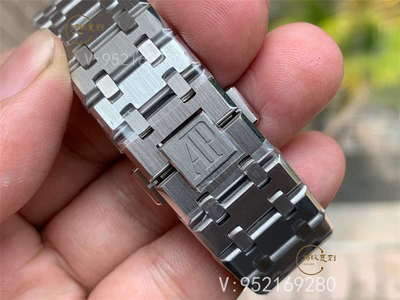 ZF廠愛彼15400皇家橡樹復(fù)刻實(shí)拍做工怎么樣,超薄鋼王-復(fù)刻表