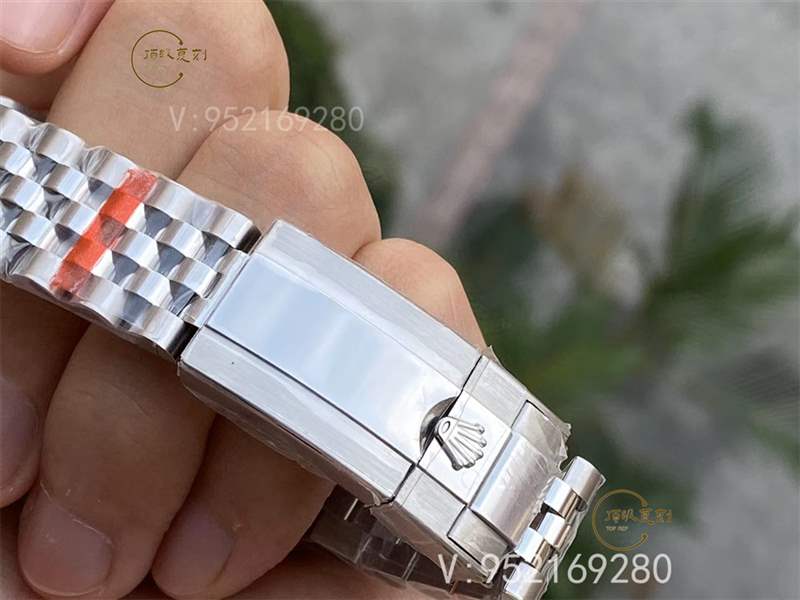 N廠勞力士格林尼治紅藍(lán)可樂圈「m126710blnr-0001」復(fù)刻做工評測-復(fù)刻表