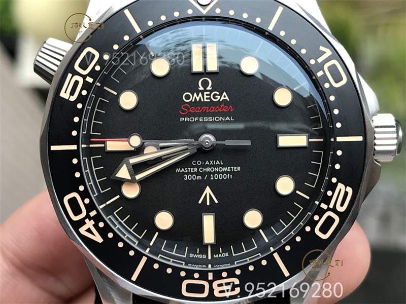 VS廠歐米茄無(wú)暇赴死007復(fù)刻表評(píng)測(cè)-VS廠007無(wú)暇赴死做工怎么樣-復(fù)刻表