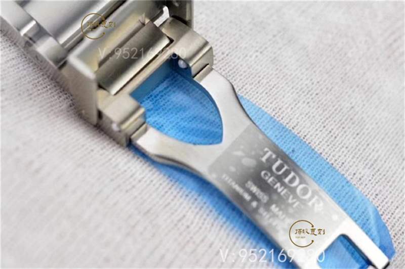 天生敢為-XF廠帝舵領(lǐng)潛型黑色戰(zhàn)斧鈦土豆復(fù)刻表做工怎么樣-復(fù)刻表