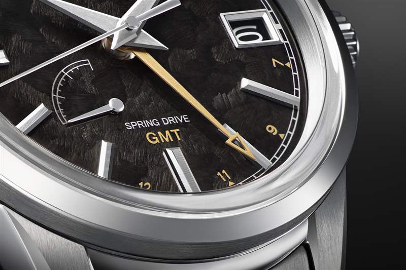 精工表Elegance GMT四季系列山丘湖泊山脈靈感來源設(shè)計(jì)的表盤-復(fù)刻表