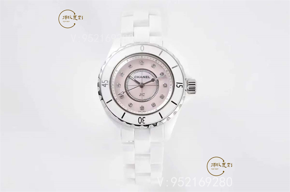 XF廠香奈兒J12系列陶瓷石英女士復(fù)刻表粉盤做工怎么樣-復(fù)刻表