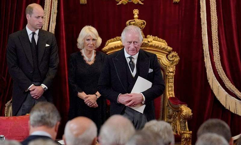 查爾斯三世登基那一刻！見證英國開啟新時代的那些表-復(fù)刻表