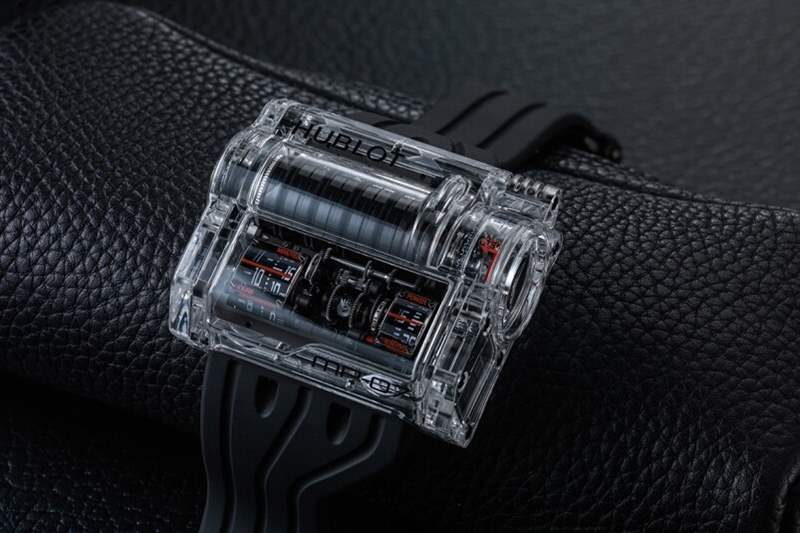 戴上法拉利？ Hublot推出MP-07 40日鏈陀飛輪腕表