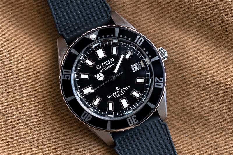 動手實踐公民的最新鈦潛水手表是沒有重量的新復古-復刻表
