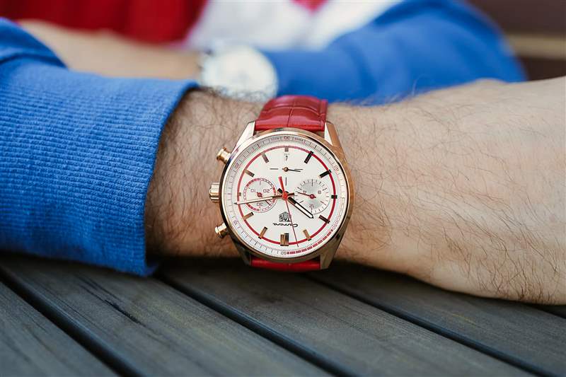 介紹Carrera Fusion:泰格豪雅的最新 LE 將經(jīng)典保時捷 911 Carrera RS 2.7 變成手表-復刻表