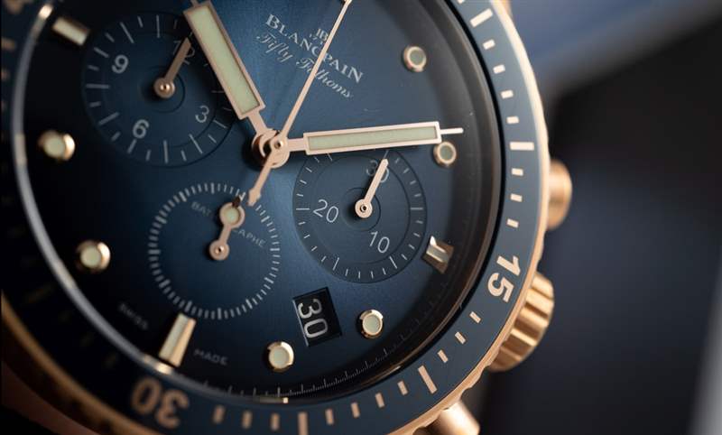 18K紅金藍面、23級鈦灰面，Blancpain五十噚深潛器飛返計時碼表兩款延伸新作-復刻表