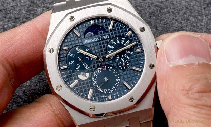 世界最薄萬年歷駕到愛彼皇家橡樹RD#2-復刻表