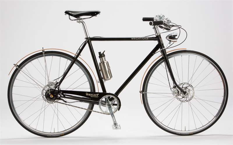 Shinola與萊特兄弟限量版手表和自行車一起推出“偉大的美國人系列”-復(fù)刻表