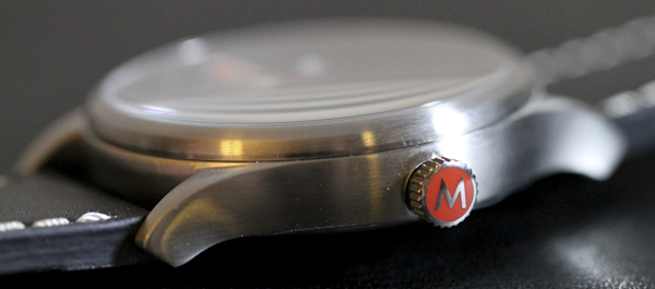 Mondaine男士夜視氚運(yùn)動(dòng)手表評(píng)論-復(fù)刻表