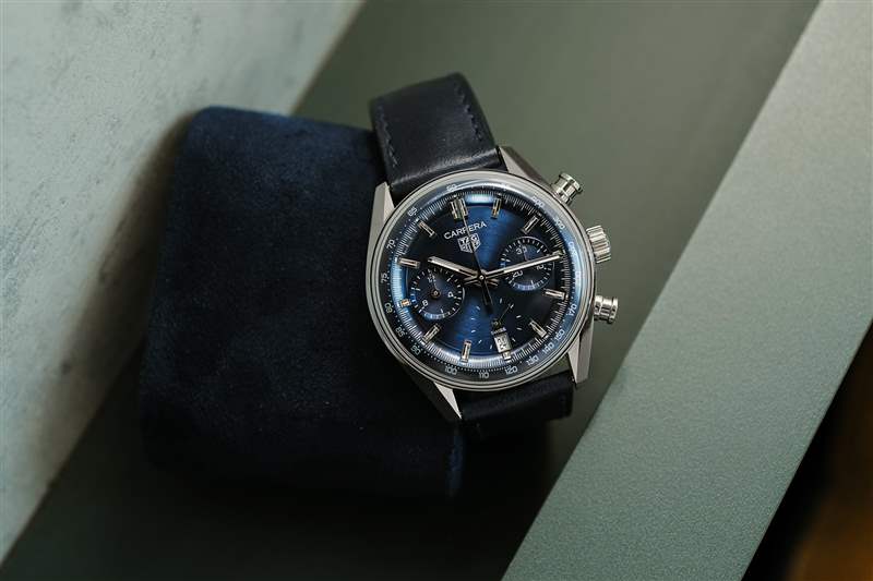 重新設(shè)計(jì)的泰格豪雅卡萊拉計(jì)時(shí)碼表：認(rèn)識(shí)39毫米“玻璃盒”-復(fù)刻表