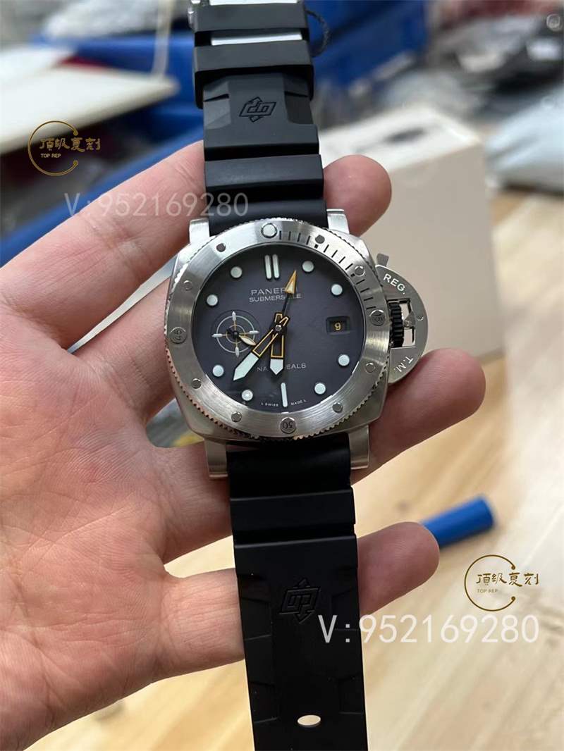 VS廠(SBF廠)沛納海1323新品腕表做工怎么樣-復刻表