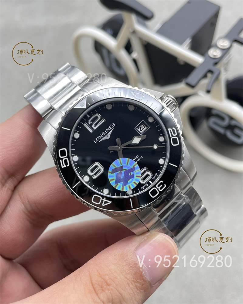 為什么不能隨便送女生手表(看完原因別再送錯(cuò)了)-復(fù)刻表