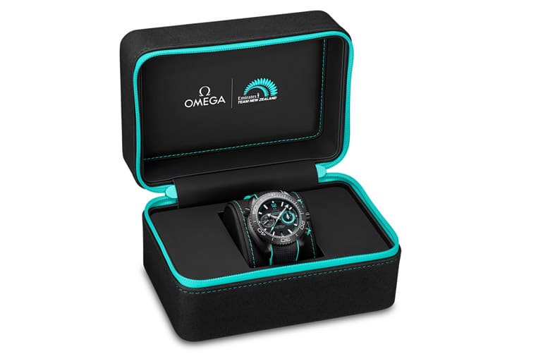 歐米茄以海馬Planet Ocean計時碼表為基礎創(chuàng)作最新阿聯(lián)酋航空紐西蘭ETNZ船隊聯(lián)名表-復刻表