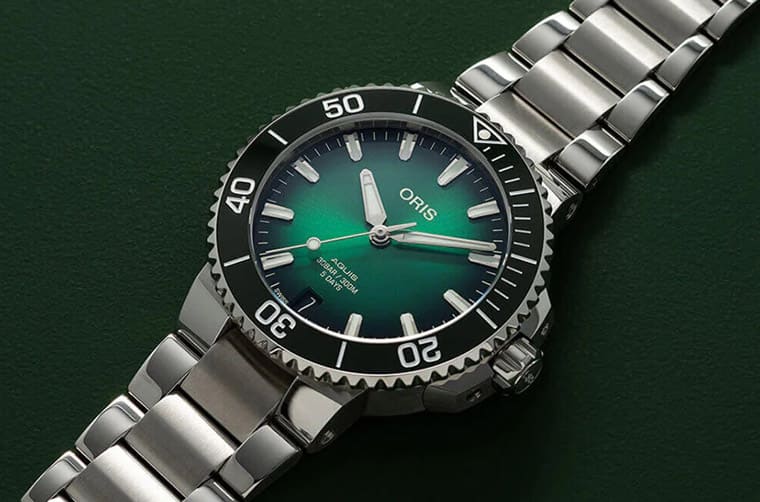 「10萬(wàn)元陶瓷圈綠水鬼」萬(wàn)寶龍1858 Iced Sea與ORIS Aquis比較-復(fù)刻表