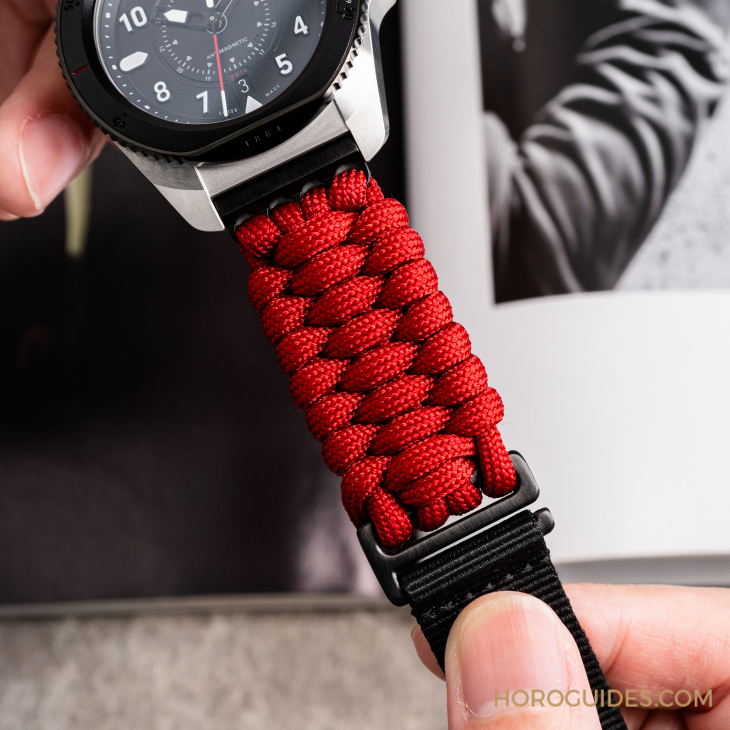 配備編織傘繩帶 最潮限量款也是超級工具表-復刻表