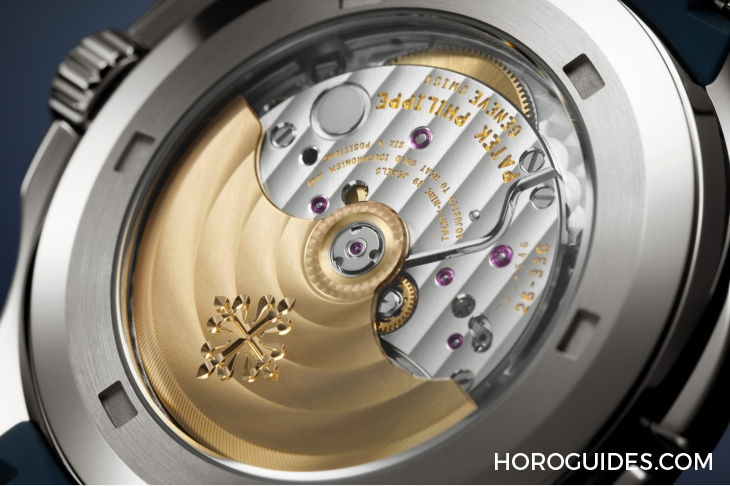 乳光藍灰面活力風，復雜功能運動表齊換色｜PP百達翡麗Nautilus、Aquanaut新款-復刻表